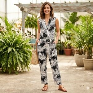 Sandra Darren Black & White Tropical Print Jumpsuit Size 12